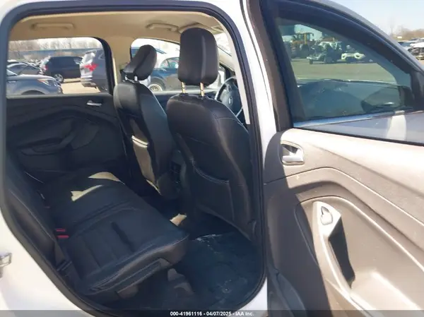 1FMCU9HD3JUA76508 2018 FORD ESCAPE - Image 8