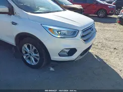 1FMCU9HD3JUB24525 2018 FORD ESCAPE
