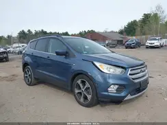 1FMCU9HD3JUB33225 2018 FORD ESCAPE