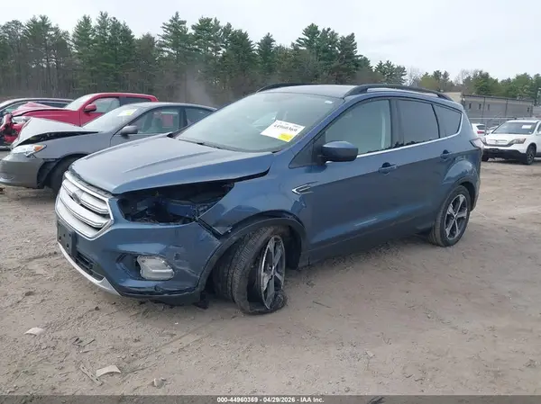 1FMCU9HD3JUB33225 2018 FORD ESCAPE - Image 2