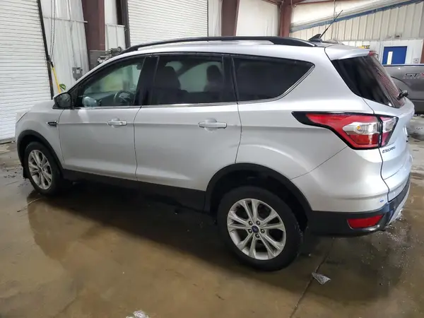 1FMCU9HD3JUB38330 2018 FORD ESCAPE - Image 2