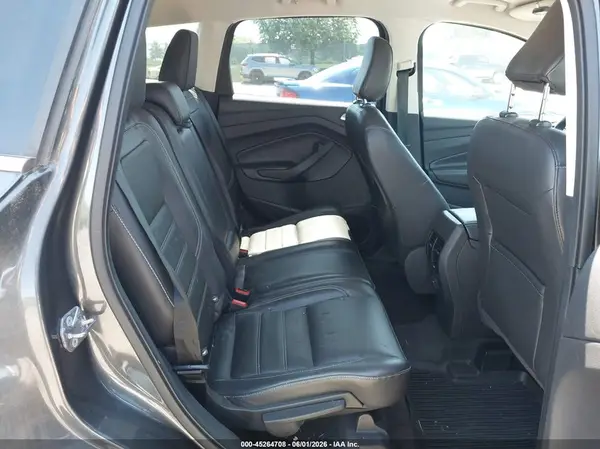 1FMCU9HD3JUB50218 2018 FORD ESCAPE - Image 8