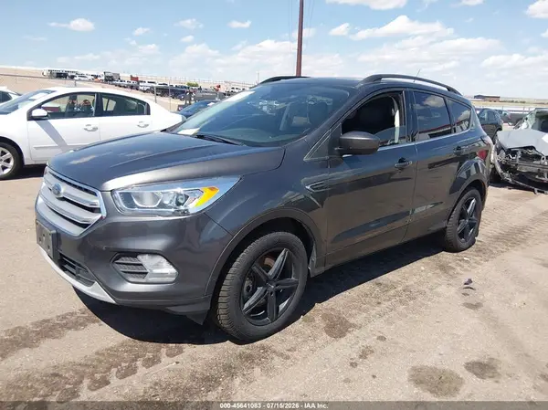 1FMCU9HD3JUB83851 2018 FORD ESCAPE - Image 2
