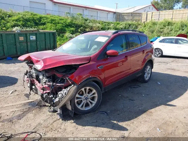 1FMCU9HD3JUC08764 2018 FORD ESCAPE - Image 2