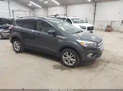 1FMCU9HD3JUC69841 2018 FORD ESCAPE