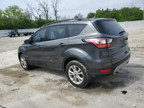 1FMCU9HD3JUC70455 2018 FORD ESCAPE - Image 2
