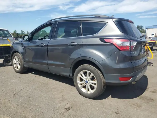 1FMCU9HD3JUC99471 2018 FORD ESCAPE - Image 2