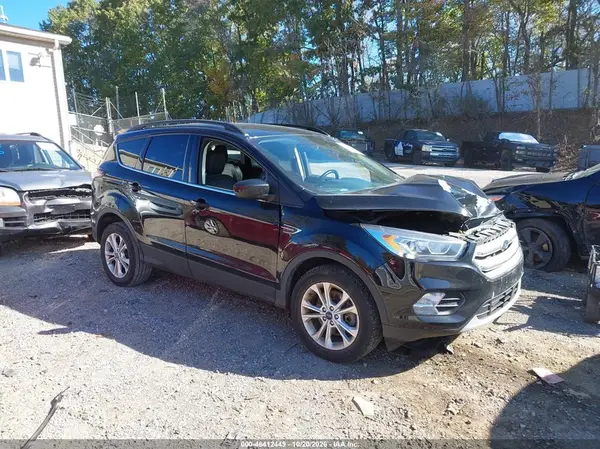 1FMCU9HD3JUD27074 2018 FORD ESCAPE - Image 1