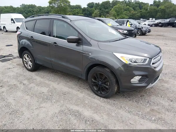 1FMCU9HD3JUD54016 2018 FORD ESCAPE - Image 1