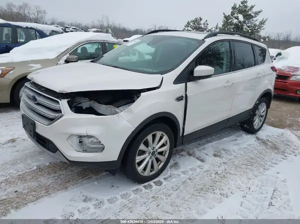 1FMCU9HD3KUA23387 2019 FORD ESCAPE - Image 2