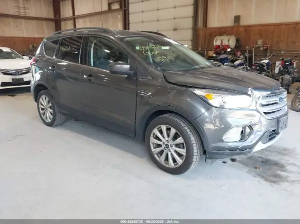 1FMCU9HD3KUA85369 2019 FORD ESCAPE - Image 1