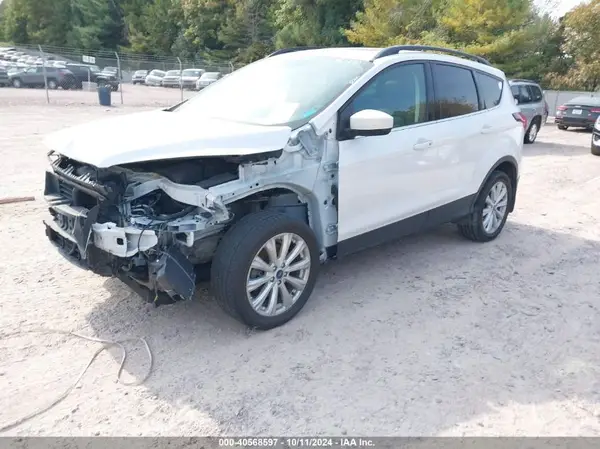1FMCU9HD3KUA93164 2019 FORD ESCAPE - Image 2