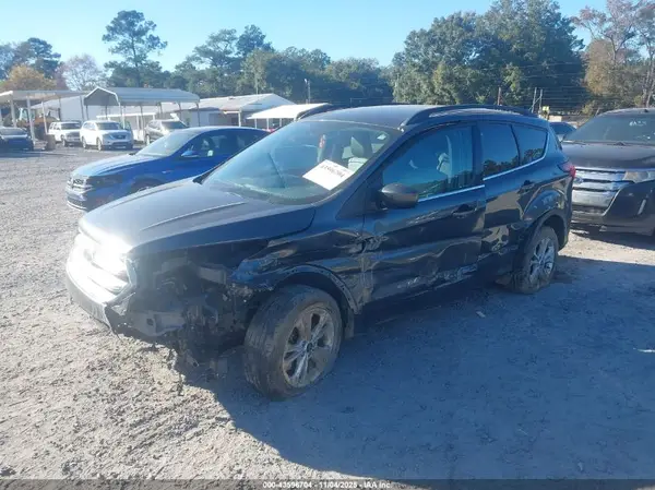 1FMCU9HD3KUB46204 2019 FORD ESCAPE - Image 2