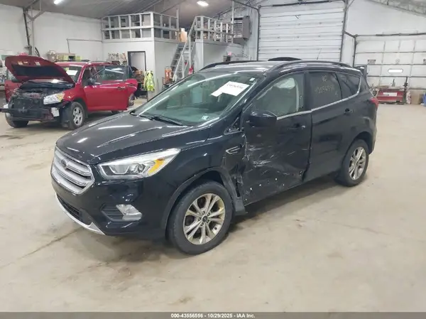 1FMCU9HD3KUB76433 2019 FORD ESCAPE - Image 2