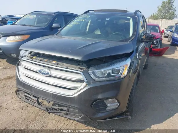 1FMCU9HD3KUB89120 2019 FORD ESCAPE - Image 2