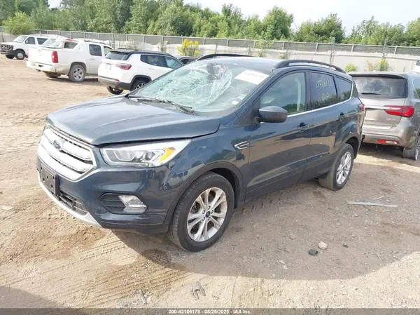 1FMCU9HD3KUC04537 2019 FORD ESCAPE - Image 2