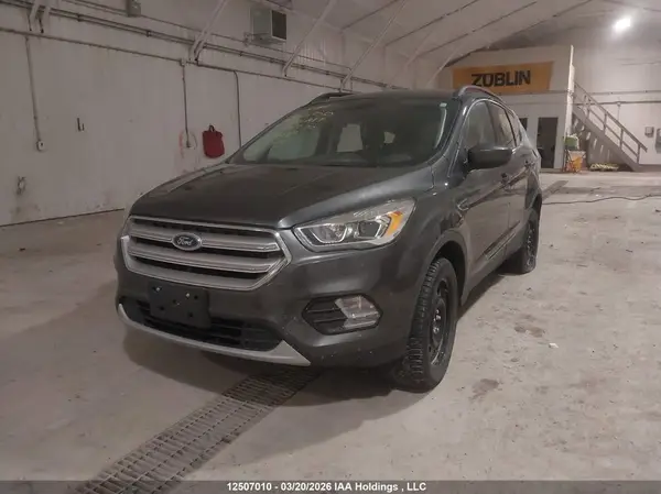 1FMCU9HD3KUC39370 2019 FORD ESCAPE - Image 2