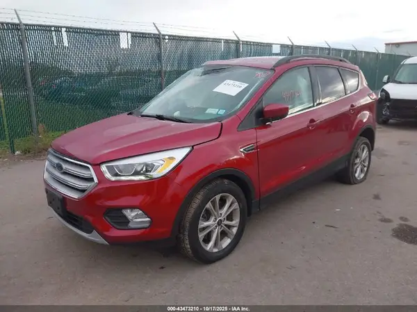 1FMCU9HD3KUC42866 2019 FORD ESCAPE - Image 2