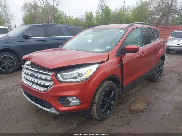 1FMCU9HD3KUC50272 2019 FORD ESCAPE - Image 2