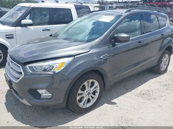 1FMCU9HD4JUA14941 2018 FORD ESCAPE - Image 2