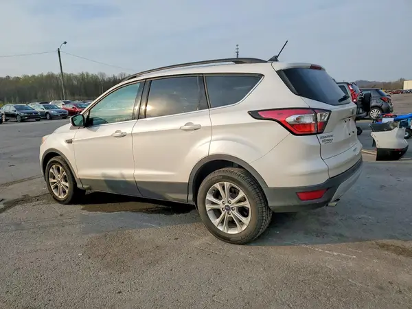 1FMCU9HD4JUA51861 2018 FORD ESCAPE - Image 2