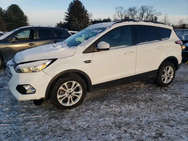 1FMCU9HD4JUA61872 2018 FORD ESCAPE - Image 1