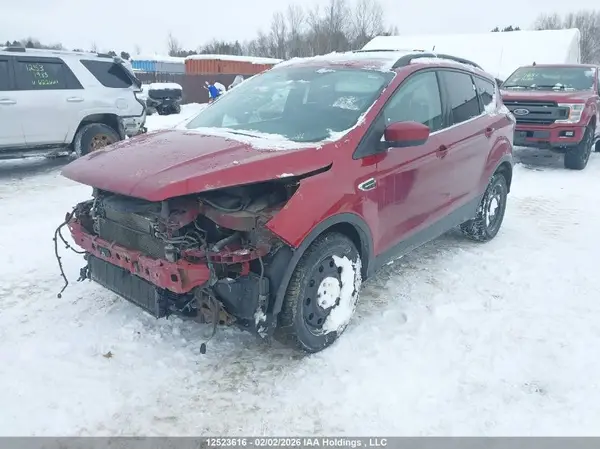 1FMCU9HD4JUA76338 2018 FORD ESCAPE - Image 2