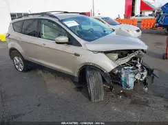 1FMCU9HD4JUA88702 2018 FORD ESCAPE