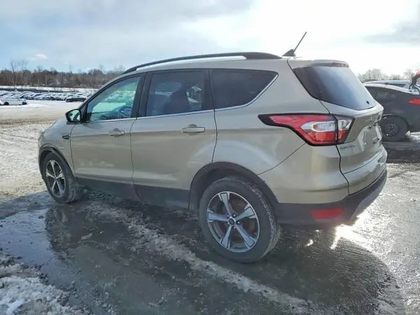 1FMCU9HD4JUA93642 2018 FORD ESCAPE - Image 2
