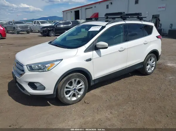 1FMCU9HD4JUA99909 2018 FORD ESCAPE - Image 2