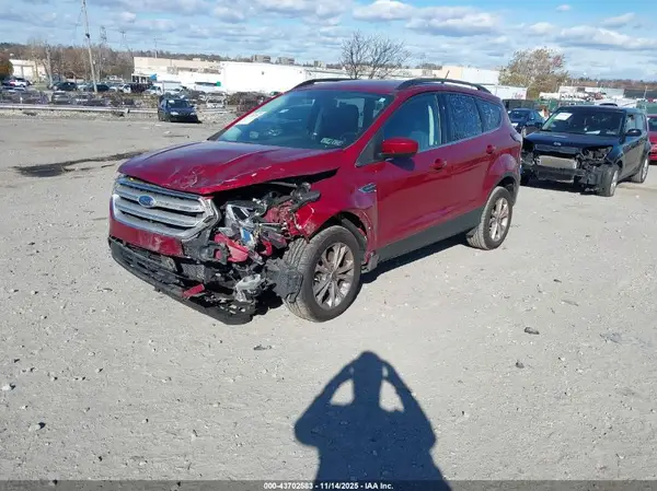 1FMCU9HD4JUB03036 2018 FORD ESCAPE - Image 2