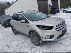 1FMCU9HD4JUB50132 2018 FORD ESCAPE