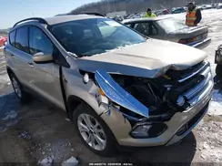 1FMCU9HD4JUB51104 2018 FORD ESCAPE
