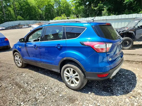 1FMCU9HD4JUB65696 2018 FORD ESCAPE - Image 2