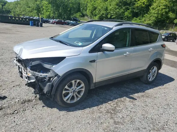 1FMCU9HD4JUB65956 2018 FORD ESCAPE - Image 1