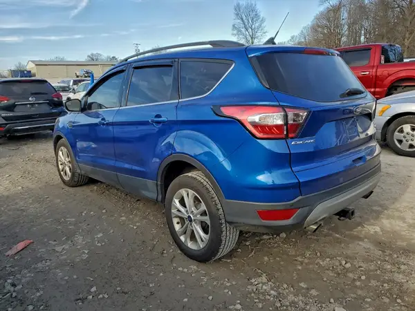 1FMCU9HD4JUB67996 2018 FORD ESCAPE - Image 2