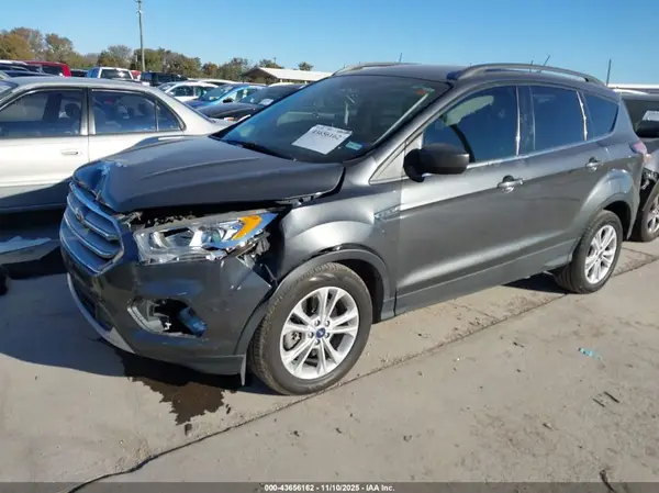 1FMCU9HD4JUB86595 2018 FORD ESCAPE - Image 2