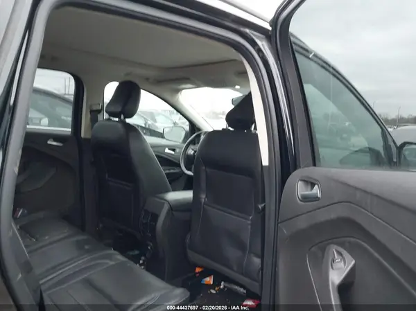 1FMCU9HD4JUC01256 2018 FORD ESCAPE - Image 8