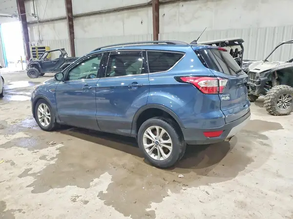 1FMCU9HD4JUC02262 2018 FORD ESCAPE - Image 2