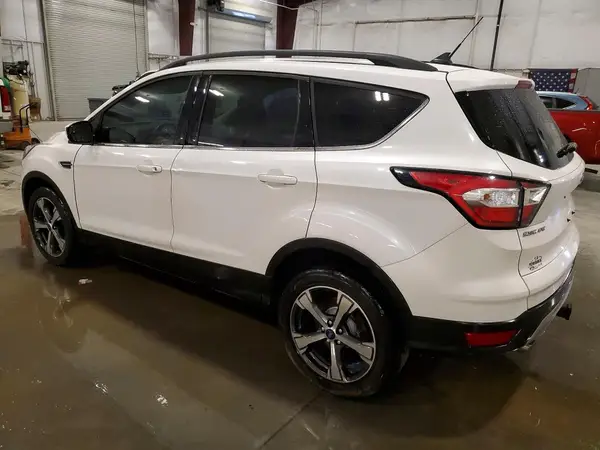 1FMCU9HD4JUC08479 2018 FORD ESCAPE - Image 2