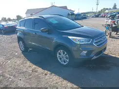 1FMCU9HD4JUC26061 2018 FORD ESCAPE