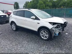 1FMCU9HD4JUC39814 2018 FORD ESCAPE