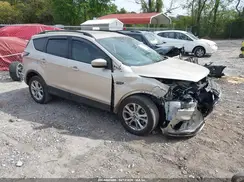 1FMCU9HD4JUC78998 2018 FORD ESCAPE