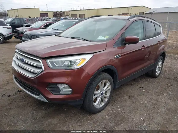 1FMCU9HD4JUC79746 2018 FORD ESCAPE - Image 2