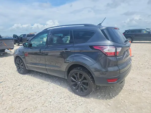 1FMCU9HD4JUC98149 2018 FORD ESCAPE - Image 2