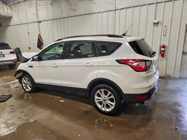 1FMCU9HD4JUD04757 2018 FORD ESCAPE - Image 2