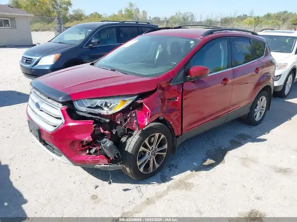 1FMCU9HD4JUD32350 2018 FORD ESCAPE - Image 2