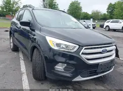1FMCU9HD4JUD33059 2018 FORD ESCAPE