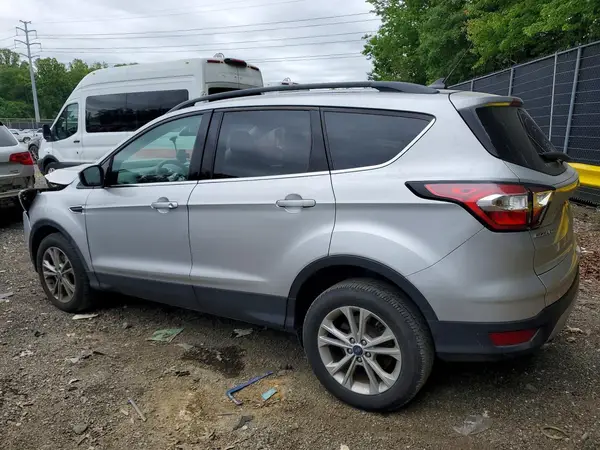 1FMCU9HD4JUD39220 2018 FORD ESCAPE - Image 2