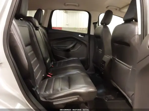 1FMCU9HD4KUA26041 2019 FORD ESCAPE - Image 8
